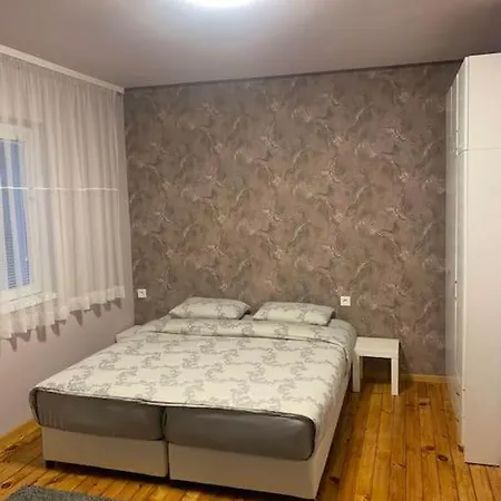 Lena Apartment *